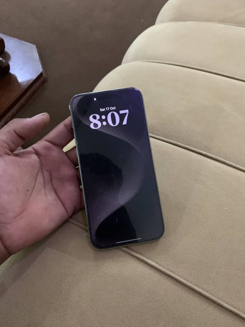 Apple iPhone 15 Pro Max 5