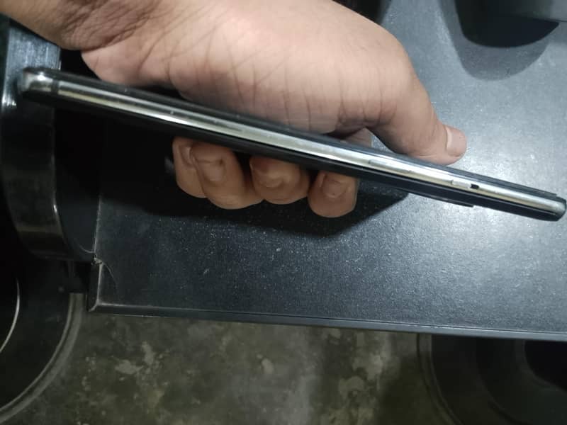 One Plus 7T Non PTA 1