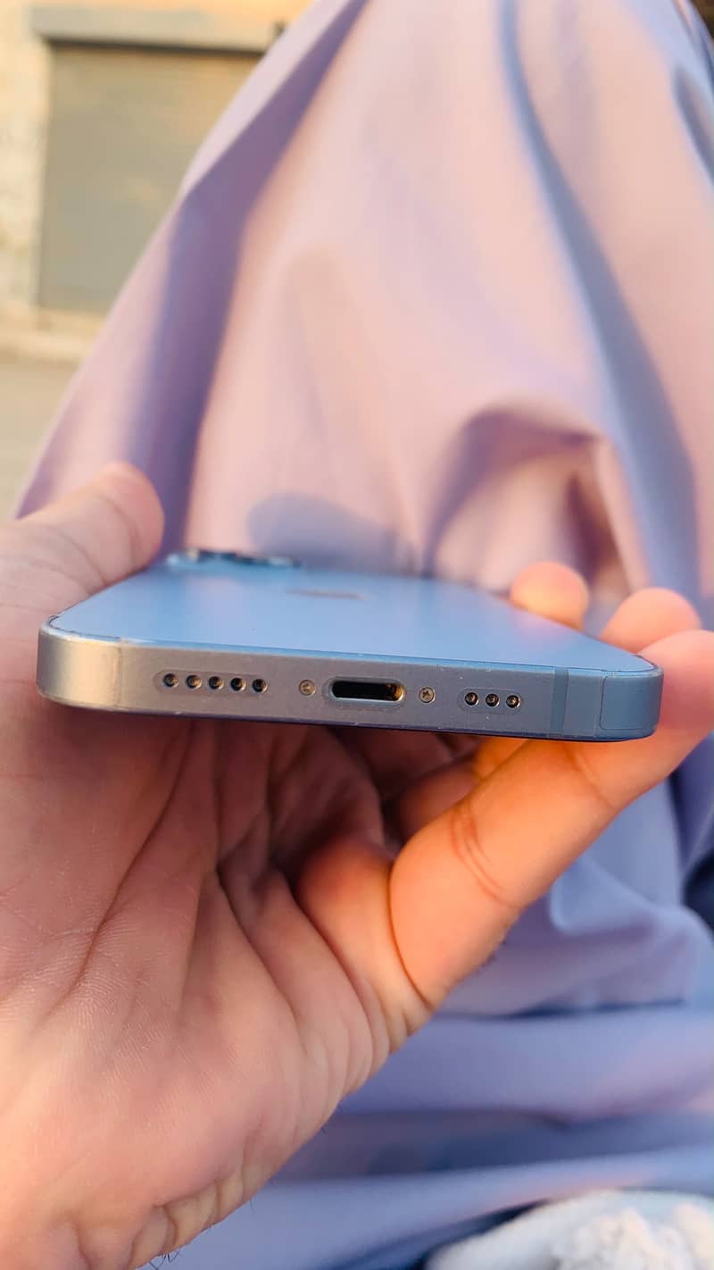 Apple iPhone 14 1