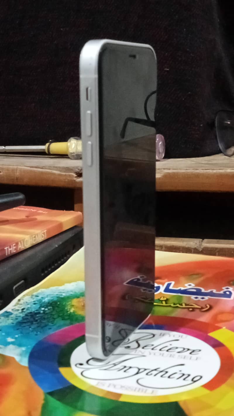 Apple iPhone XR 3