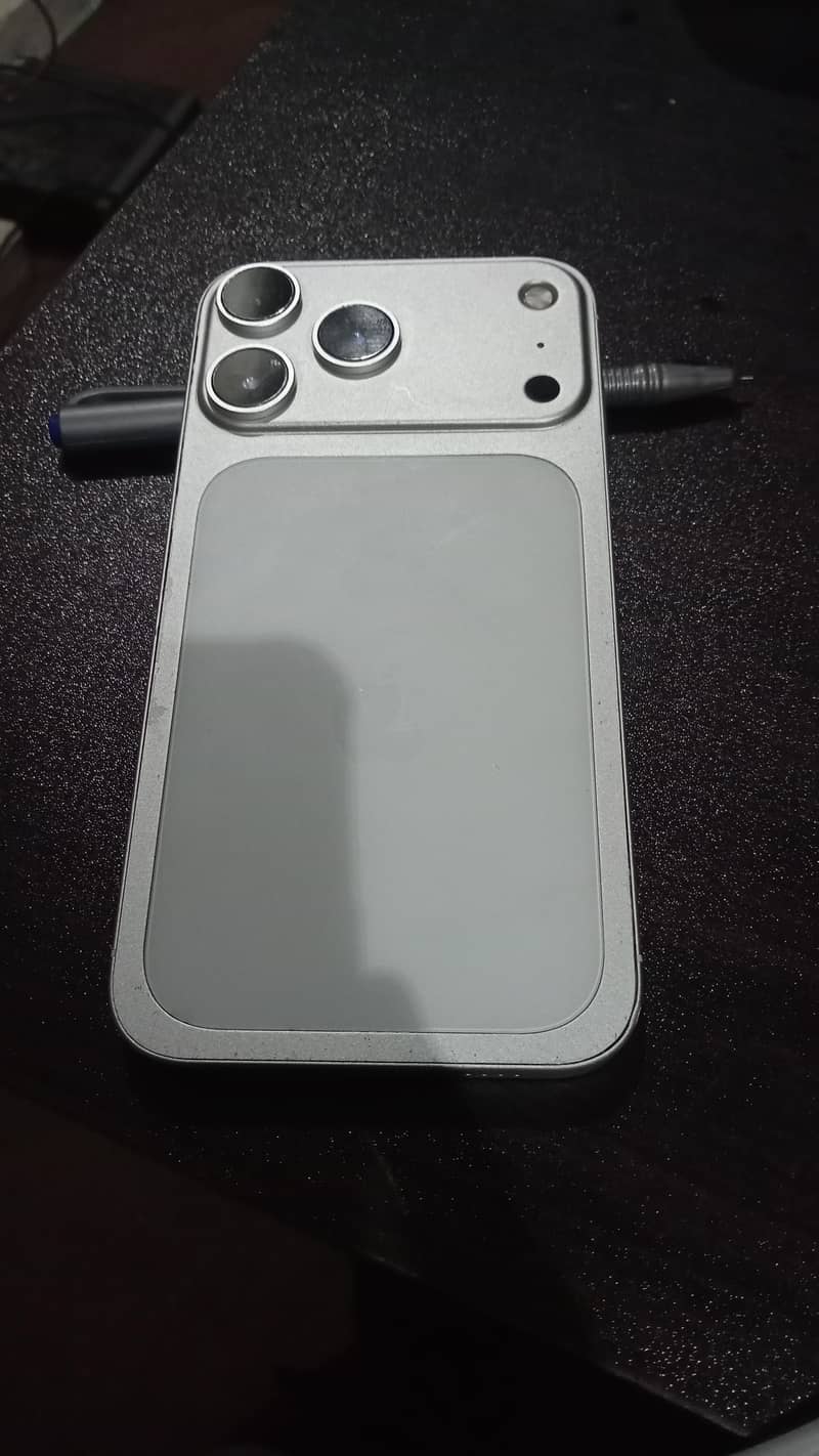 Apple iPhone XR 8