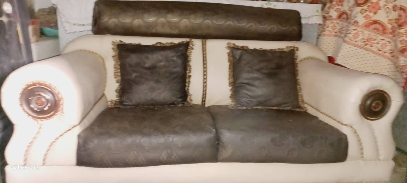 Sofa set 6 seater 1