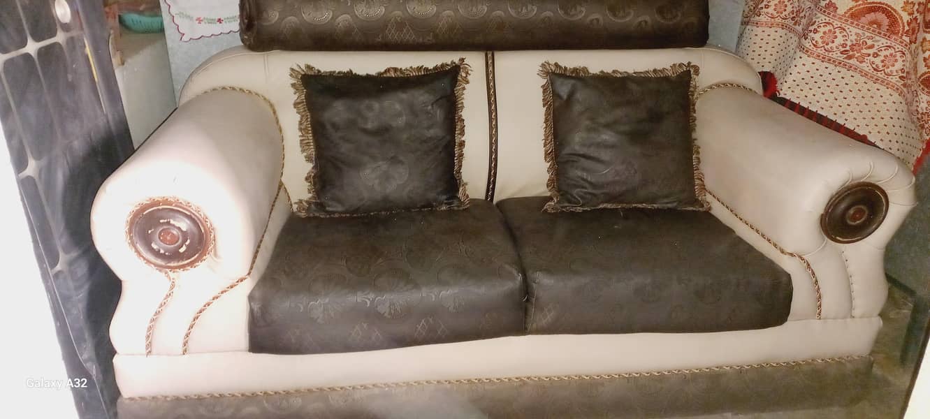 Sofa set 6 seater 2
