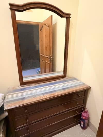 Dressing table 10/10 condition