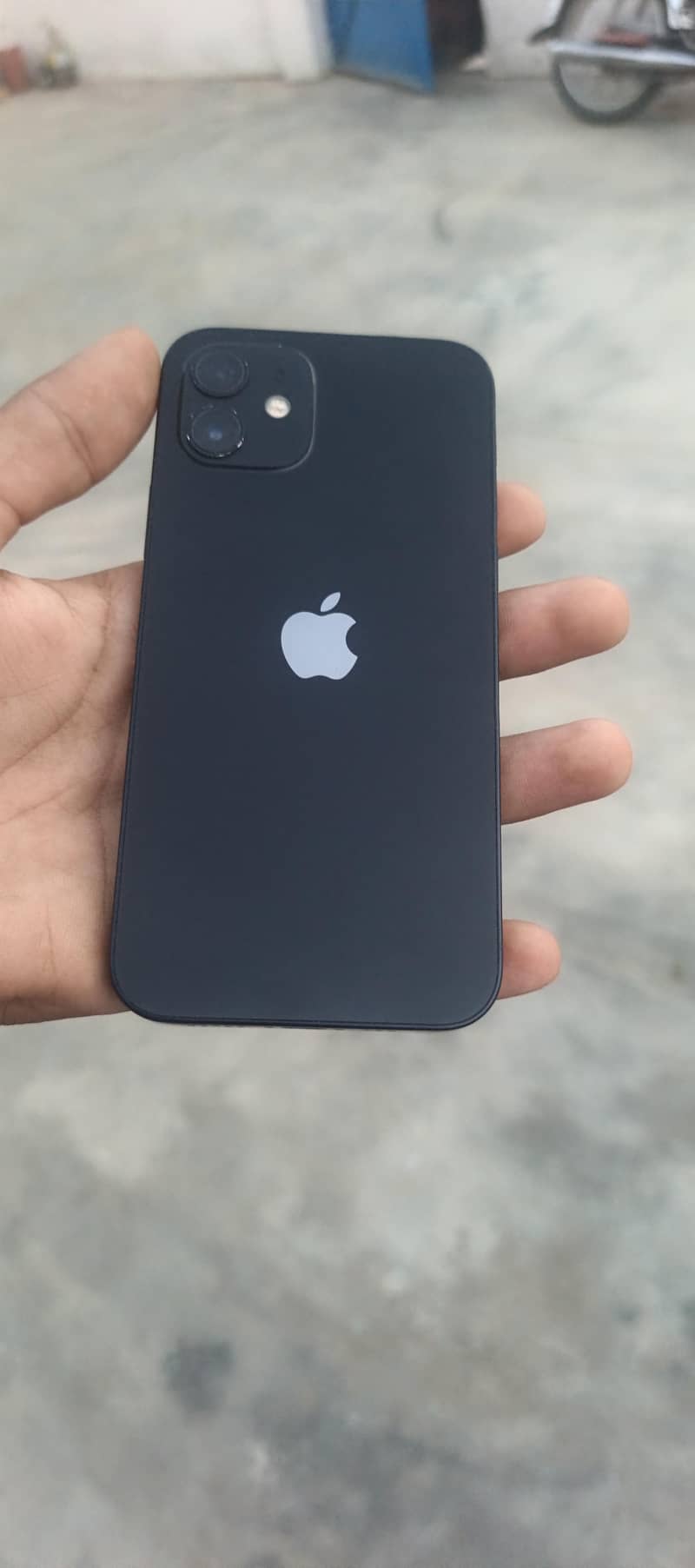 Apple iPhone 12 2