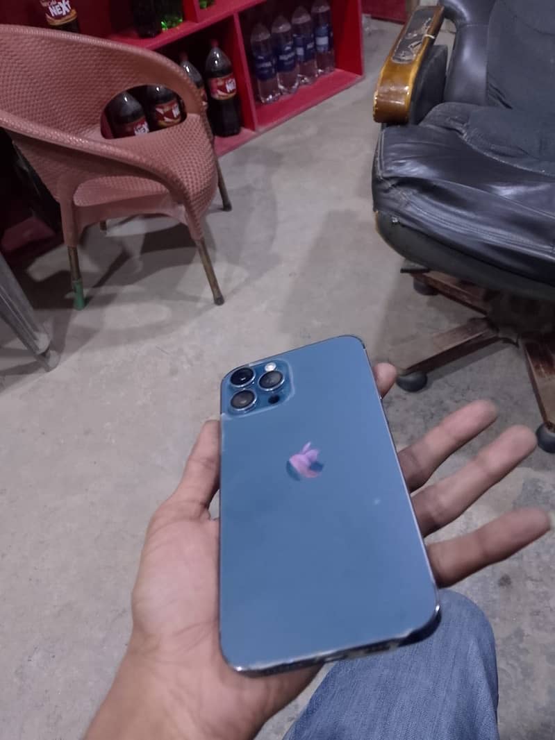 Apple iPhone 12 Pro Max 0