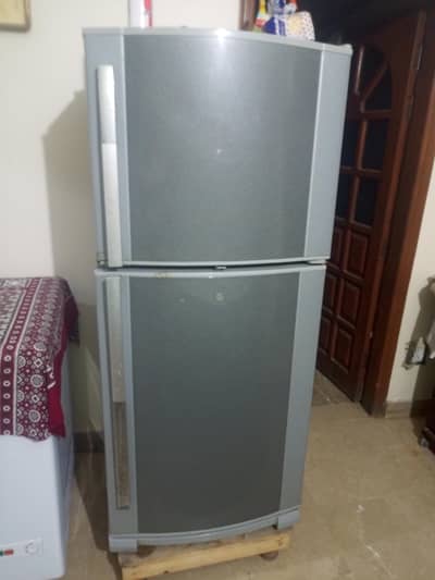 DAWLANCE REFRIGERATOR WB 9177