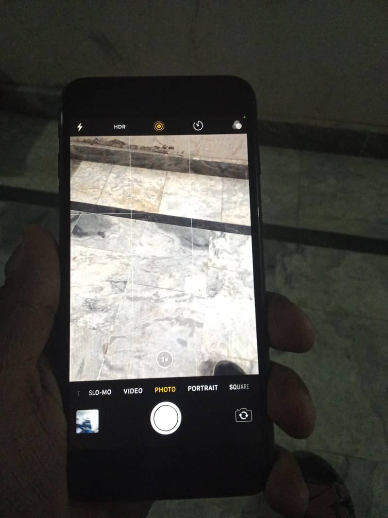 Apple iPhone 7 plus 1