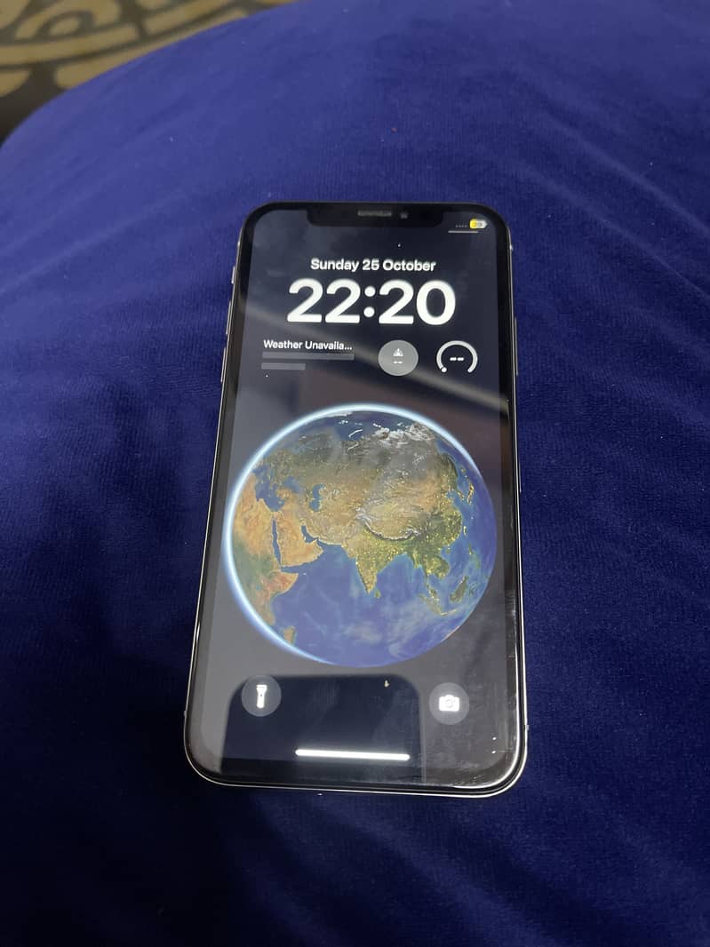 Apple iPhone X 0