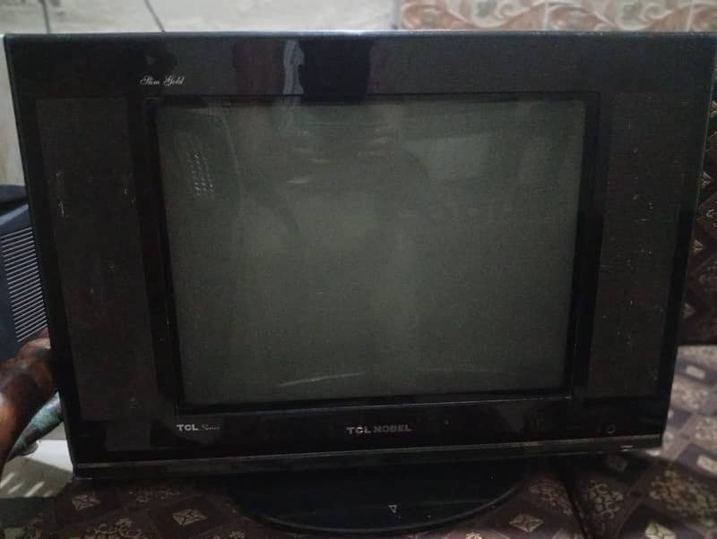 Tcl 32 inch tv 0