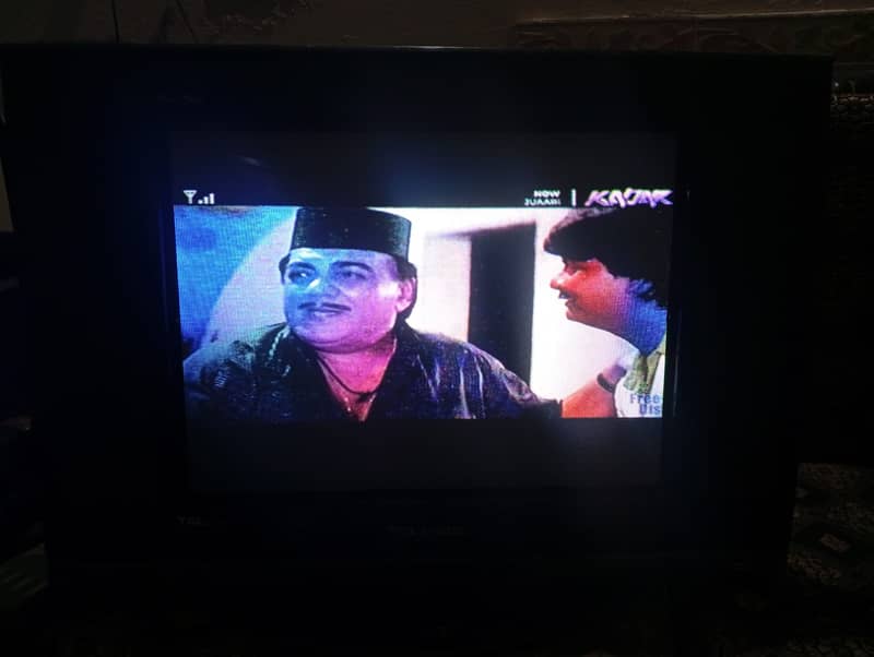 Tcl 32 inch tv 1