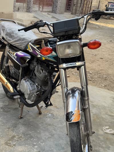 Honda cg 125 2020 all ok neat and clean condition sealed engine