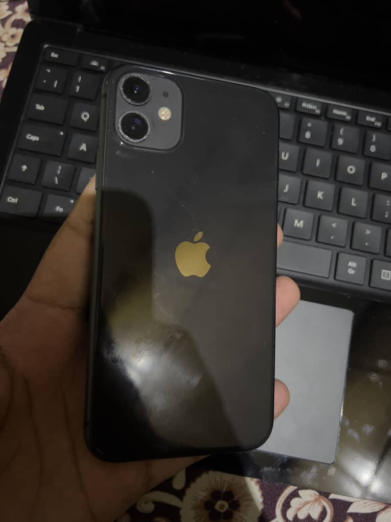 Apple iPhone 11 0