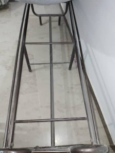 satti iron brown color