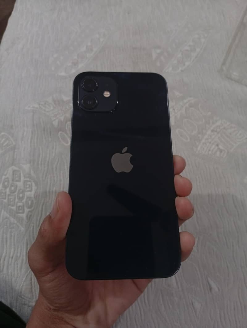 Apple iPhone 12 0