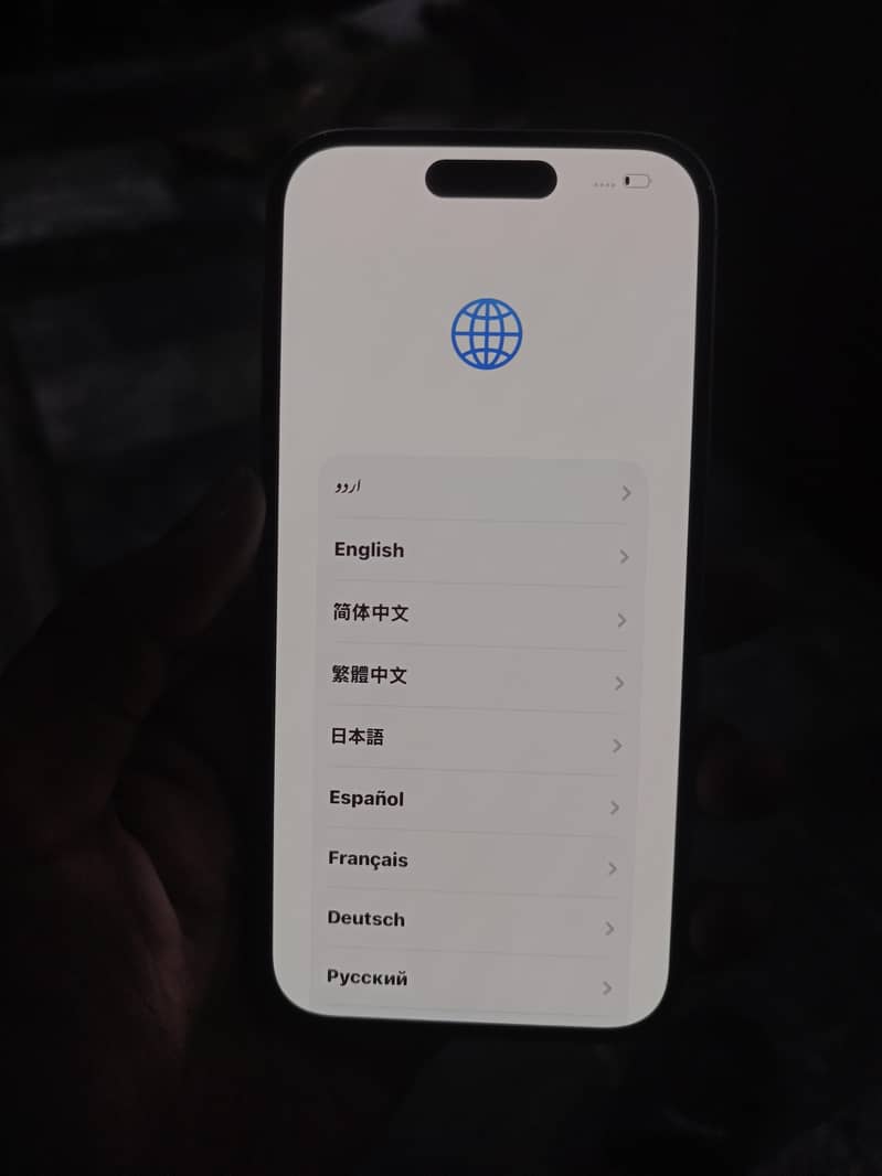 Apple iPhone 16 0