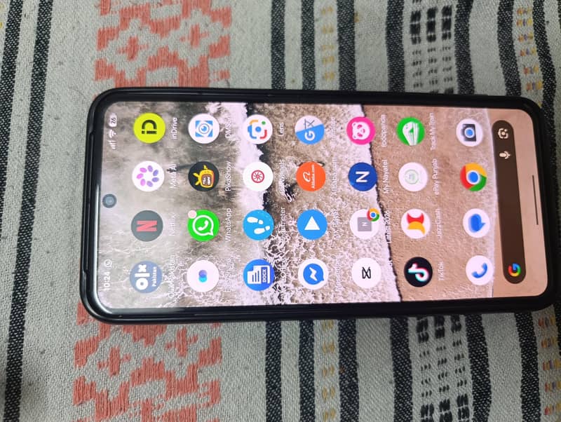 Google Pixel 8 2