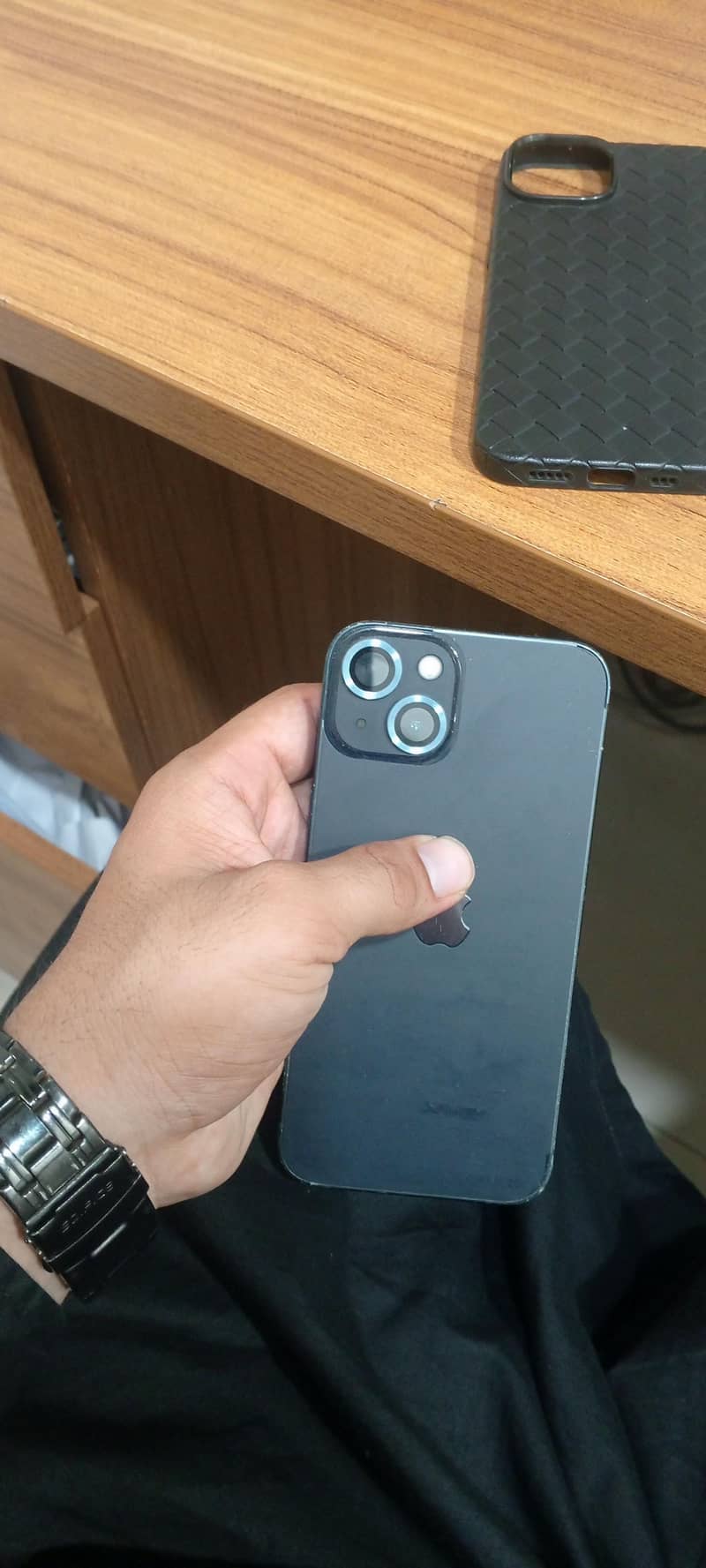 Apple iPhone 13 jv 7
