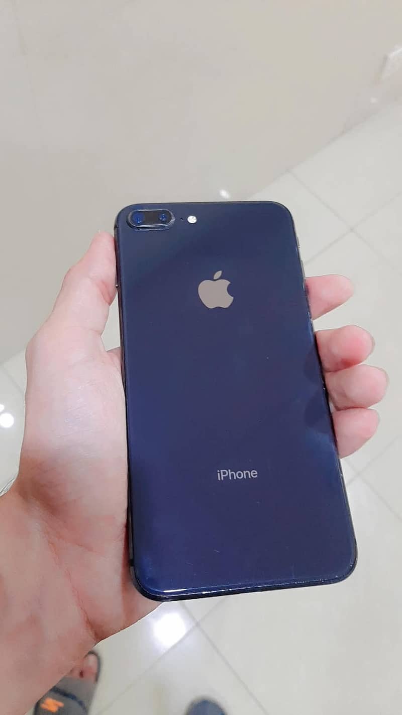 Apple iPhone 8 Plus 256GB 1