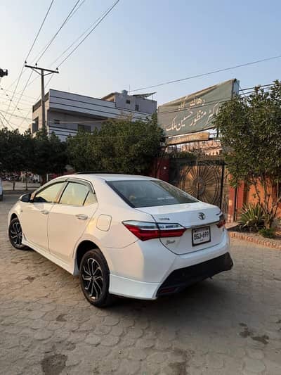 Toyota Altis Grande 2016