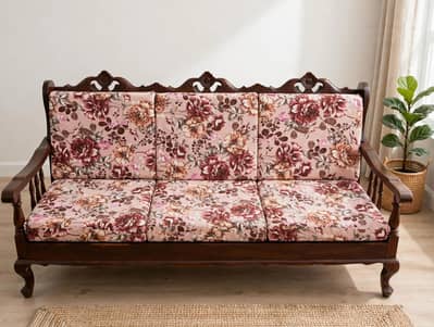 Wooden Sofa Set 5 Seater - 3+1+1 - Floral Design - Good Condition