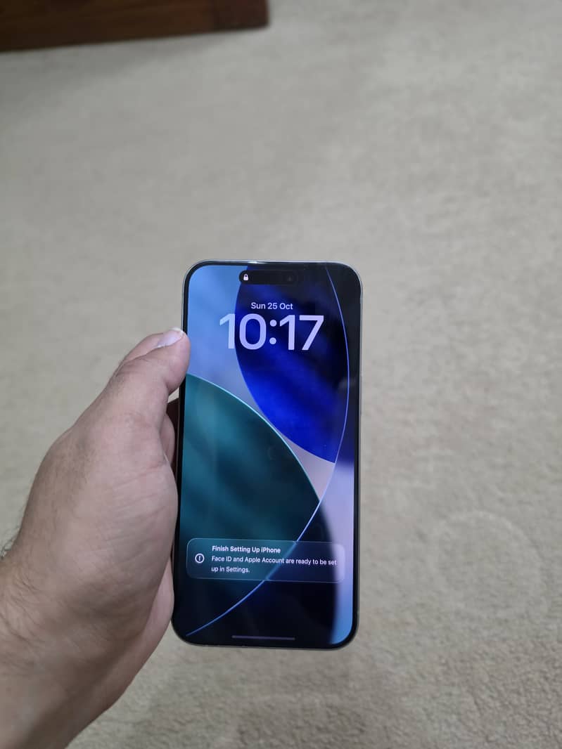 Apple iPhone 15 Pro Max 5
