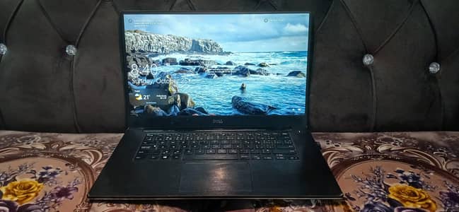 ​ DELL PRECISION 5520 WORKSTATION FOR SALE