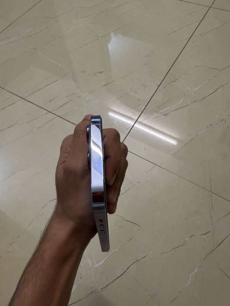 Apple iPhone 13 Pro 5