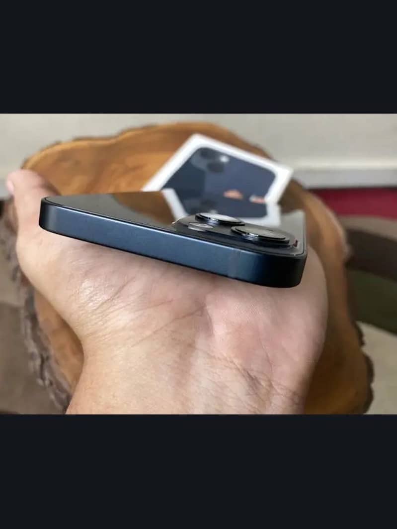Apple iPhone 14 2
