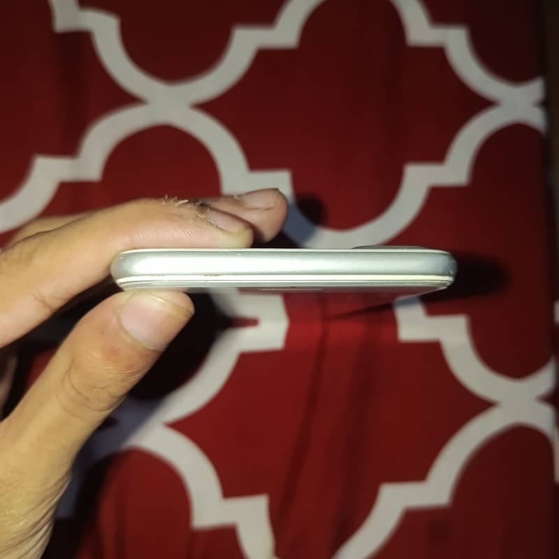 Apple iPhone 7 Plus 7