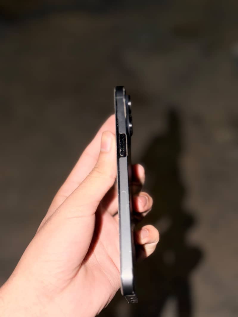 Apple iPhone 14 Pro Max 3
