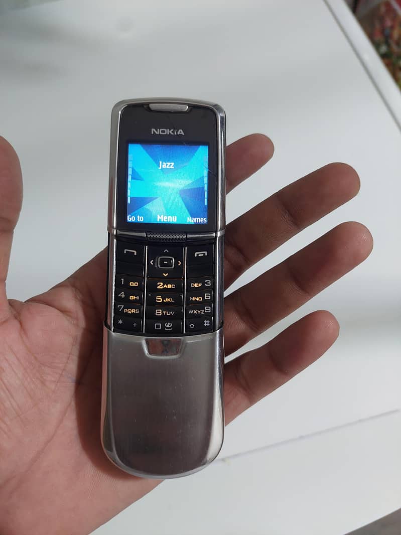 Nokia 8800 Sirocco 0