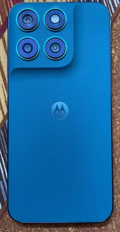 Motorola Moto G77