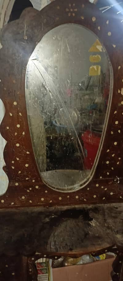 wood mirror