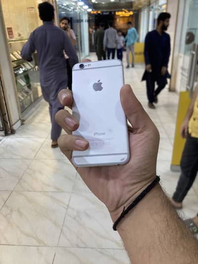 Apple iPhone 6
