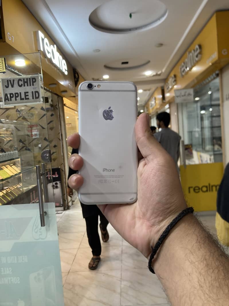Apple iPhone 6 1