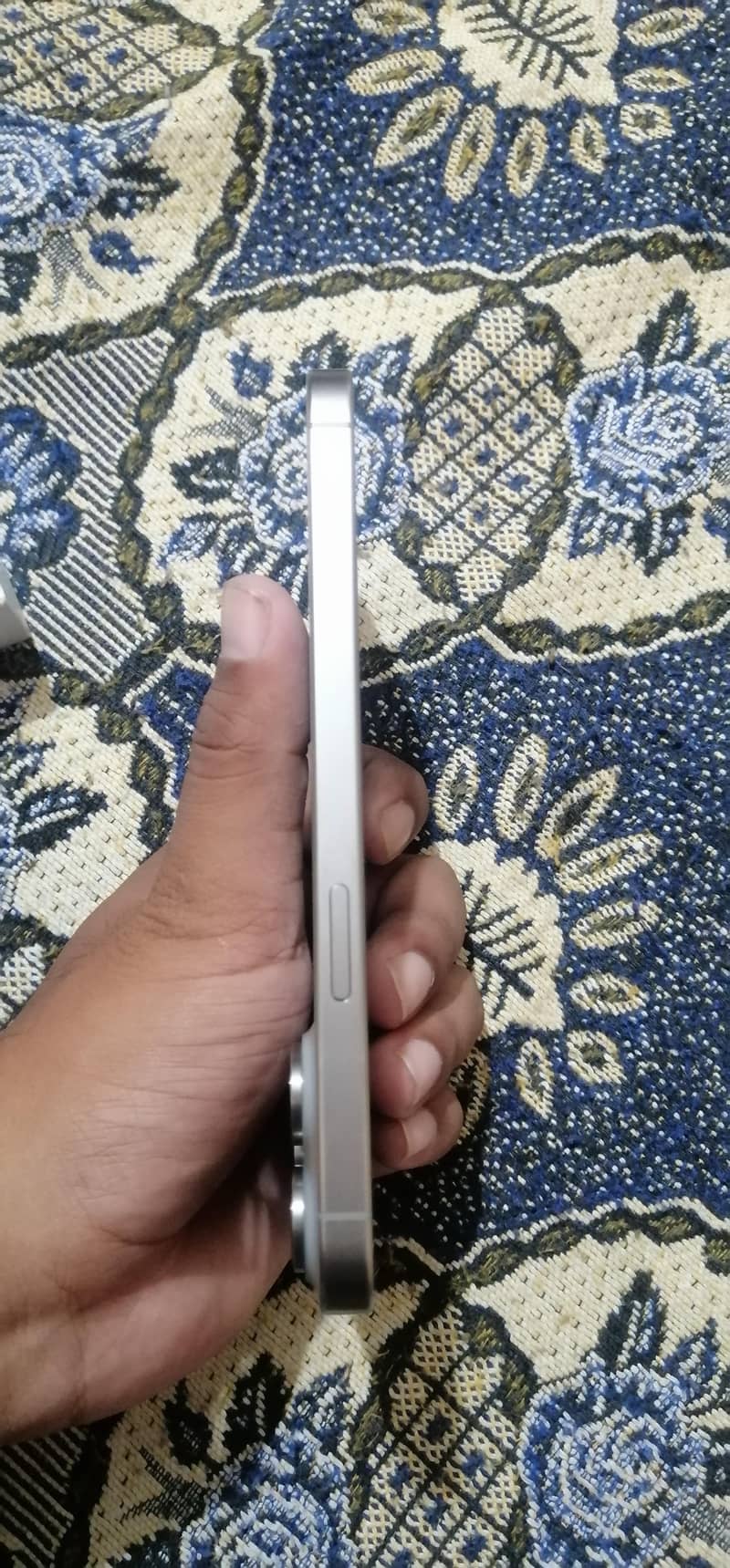 Apple iPhone 15 Pro Max 3