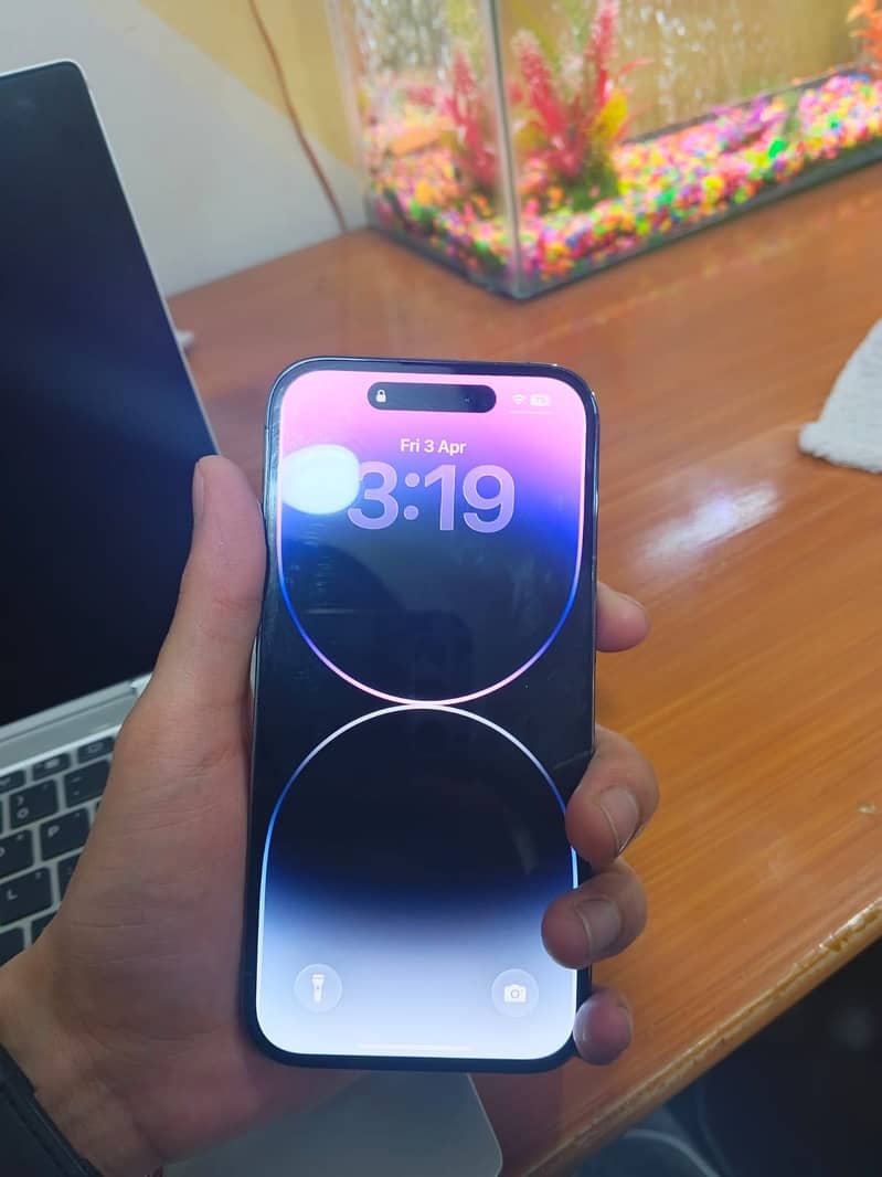 Apple iPhone 14 Pro 3