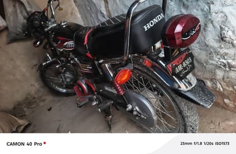 125 Honda clear Black
