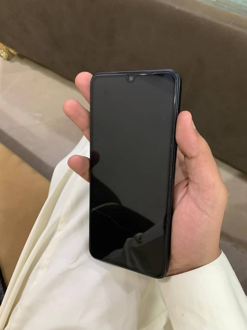 Xiaomi POCO C75 3