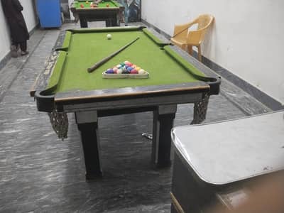 snooker poll table