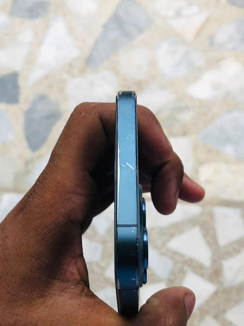 Apple iPhone 12 Pro Max 2