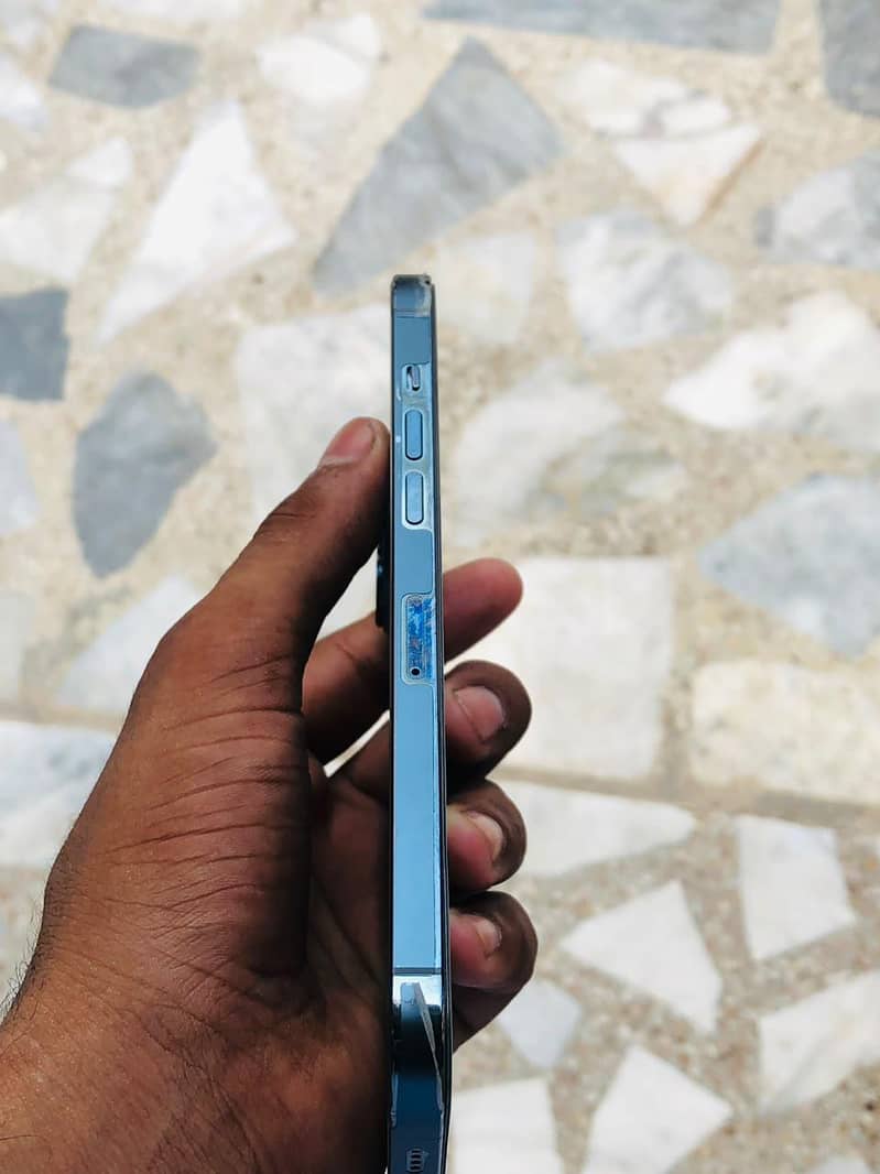 Apple iPhone 12 Pro Max 5