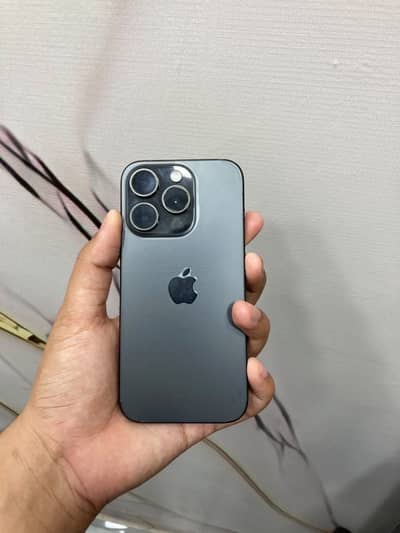Apple iPhone 15 Pro