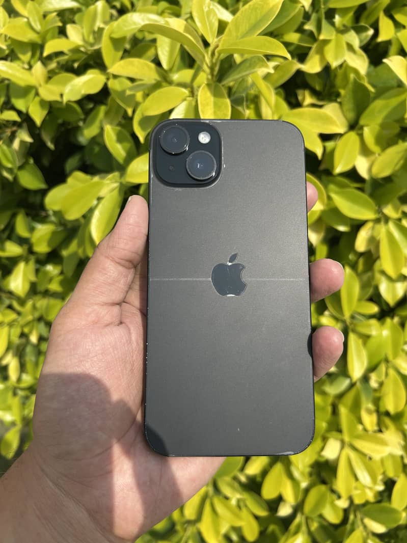 Apple iPhone 15 plus 3