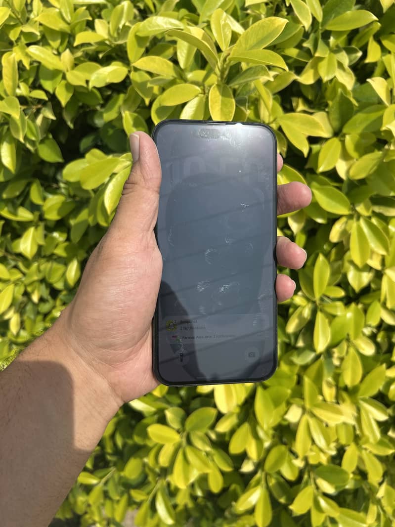 Apple iPhone 15 plus 8