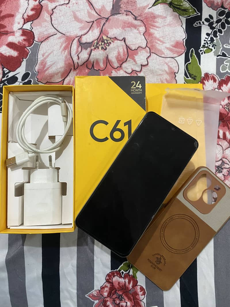 Realme C61 1