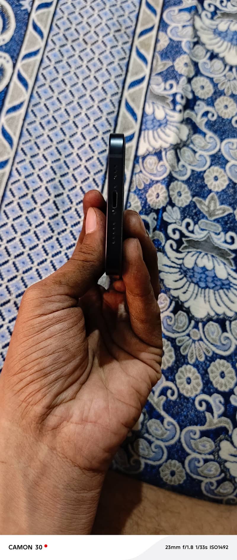 Apple iPhone 12 3
