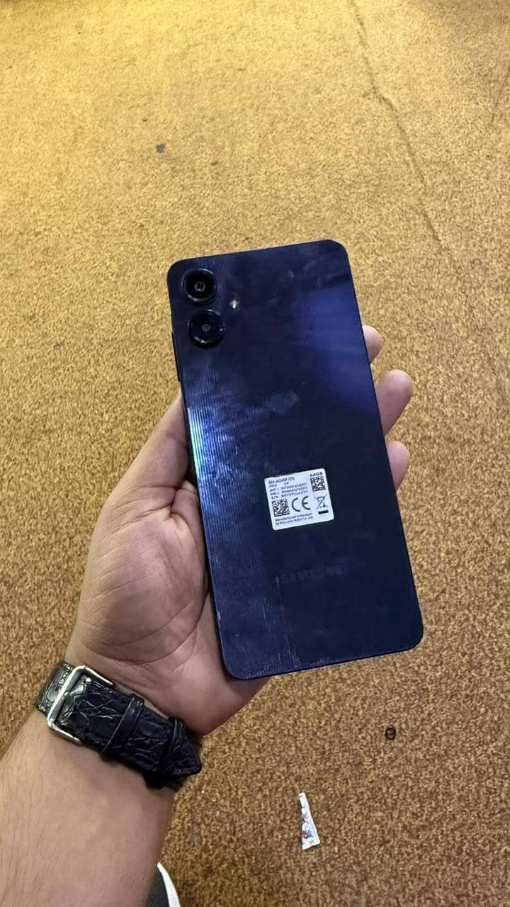 Samsung Mobile A06 3