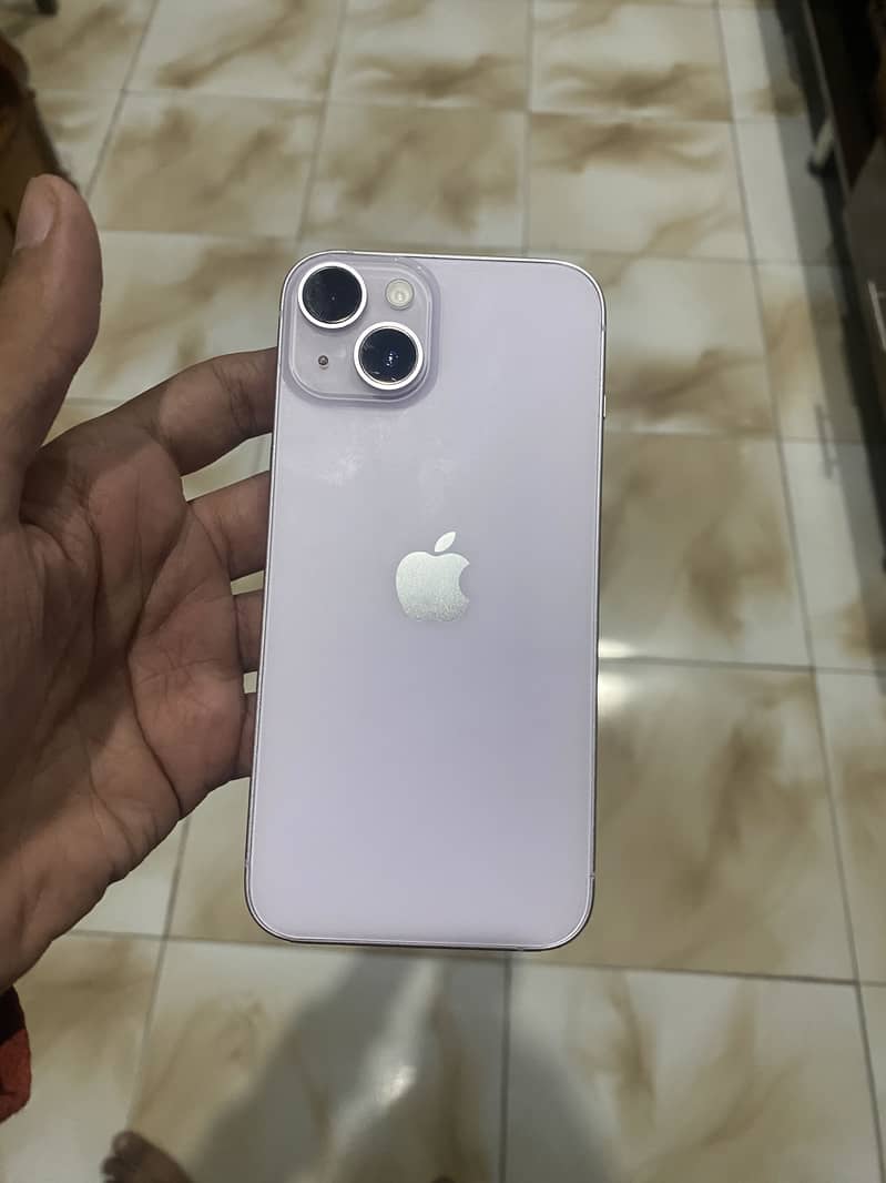 Apple iPhone 14 4